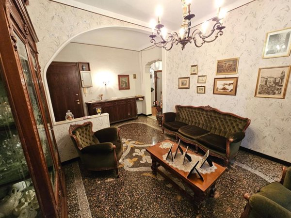 appartamento in vendita a Genova in zona Sampierdarena