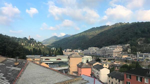 appartamento in vendita a Genova in zona Staglieno