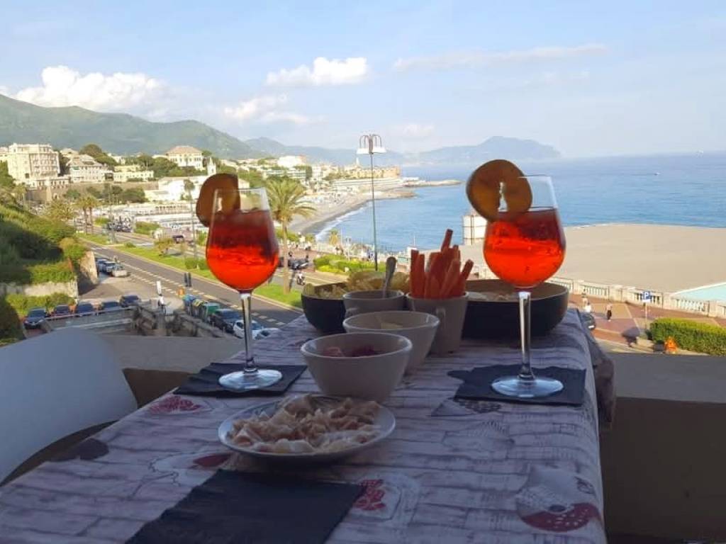 appartamento in vendita a Genova in zona Albaro