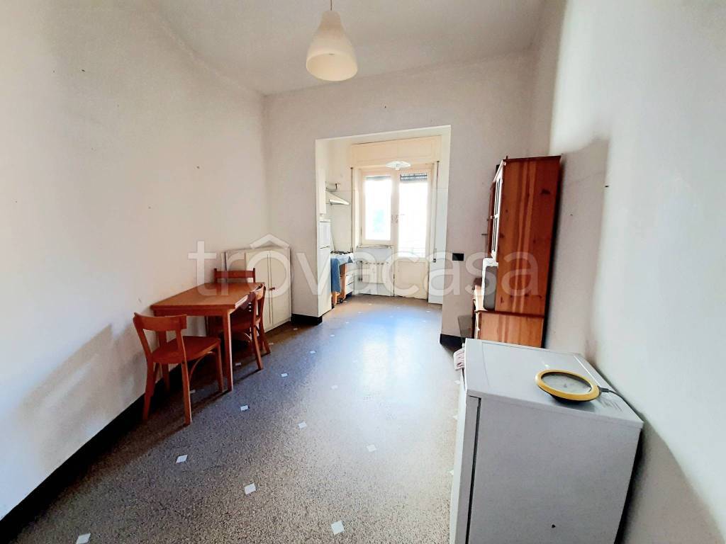 appartamento in vendita a Genova in zona Carignano