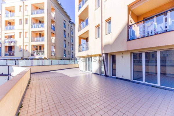 appartamento in vendita a Genova in zona Sestri Ponente