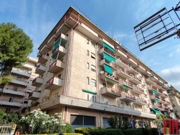 appartamento in vendita a Genova in zona Sestri Ponente