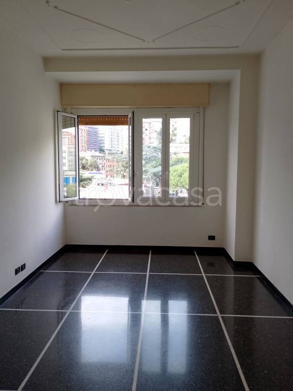 appartamento in vendita a Genova in zona San Benigno