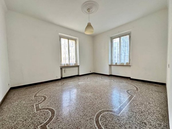 appartamento in vendita a Genova in zona Sturla