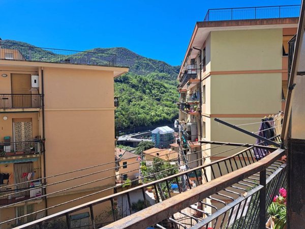 appartamento in vendita a Genova in zona Struppa