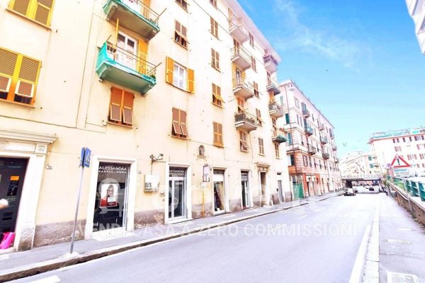 appartamento in vendita a Genova in zona Pegli