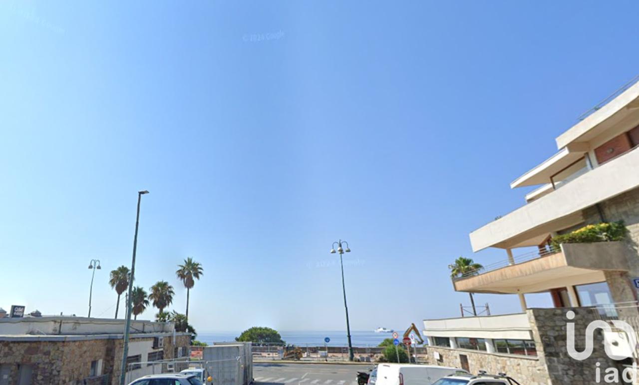 appartamento in vendita a Genova in zona Albaro