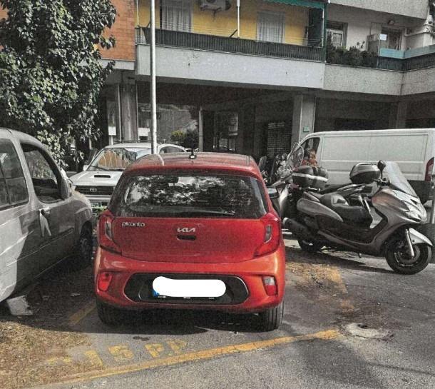 appartamento in vendita a Genova in zona Molassana