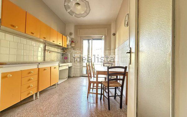 appartamento in vendita a Genova in zona Sampierdarena