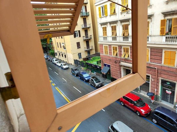 appartamento in vendita a Genova in zona Foce