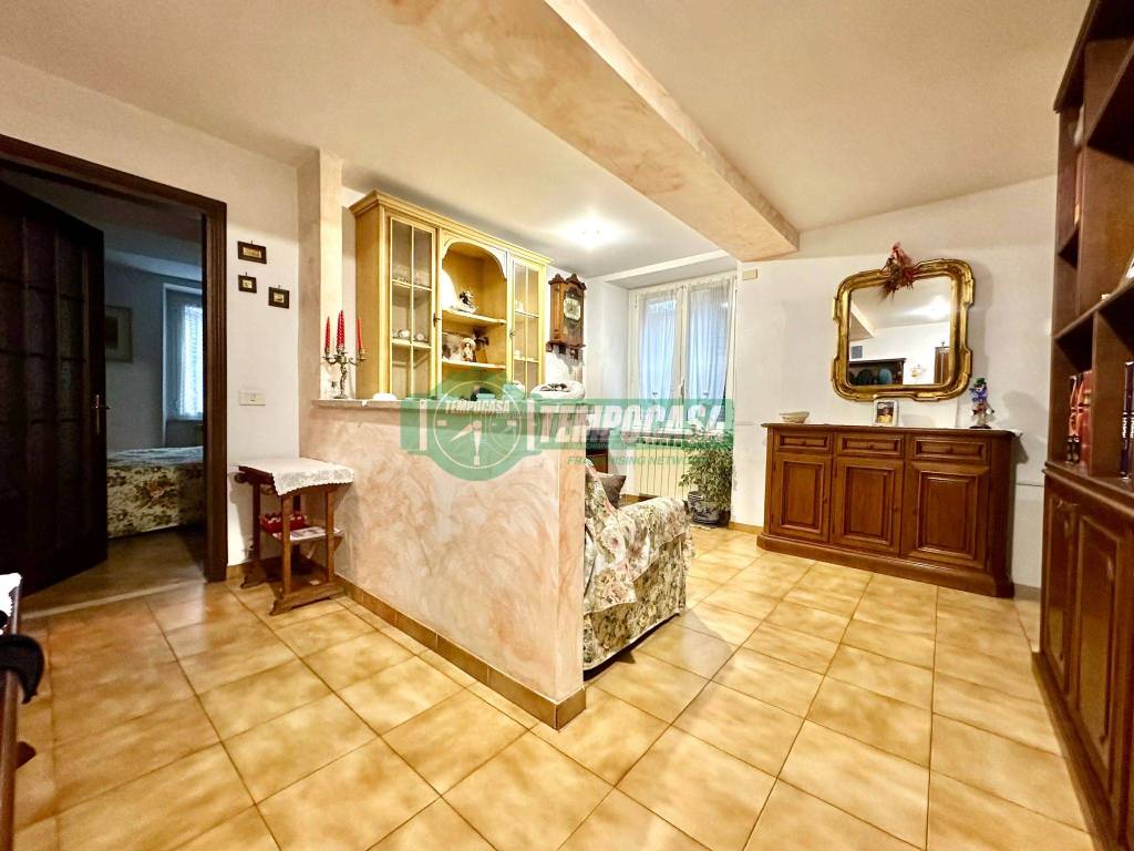 appartamento in vendita a Genova in zona Sestri Ponente