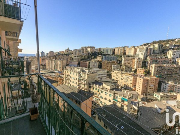 appartamento in vendita a Genova in zona Lagaccio / Granarolo