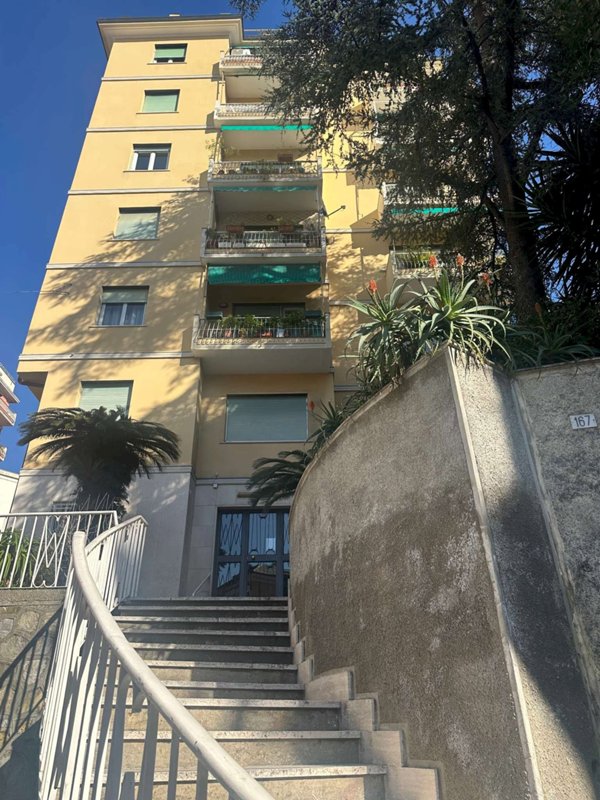appartamento in vendita a Genova