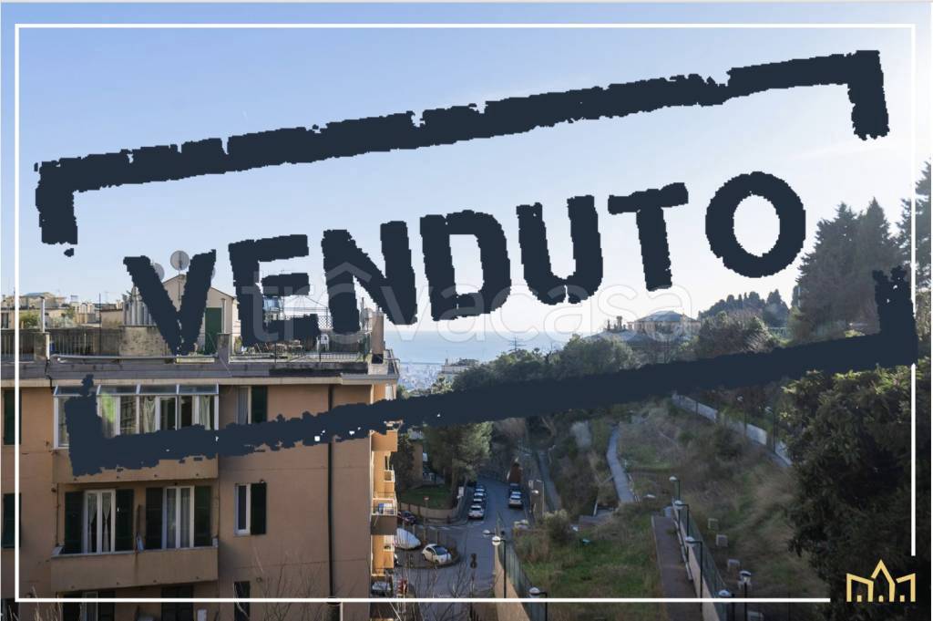 appartamento in vendita a Genova in zona Castelletto