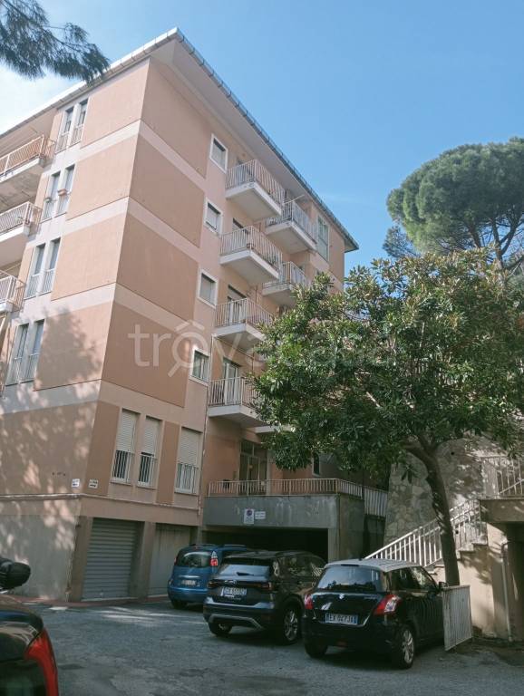 appartamento in vendita a Genova in zona Sampierdarena