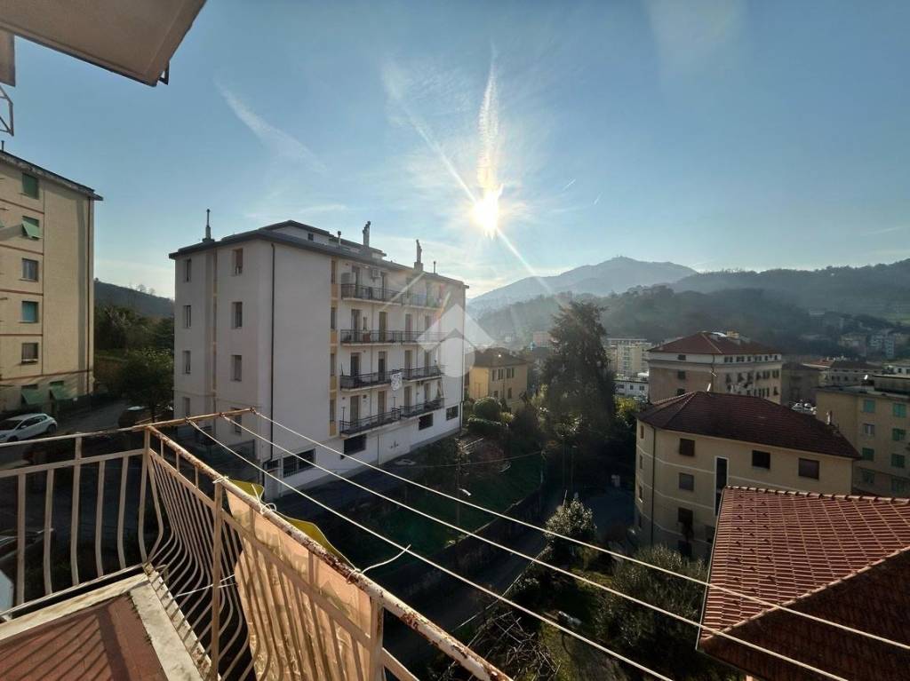 appartamento in vendita a Genova in zona Pontedecimo