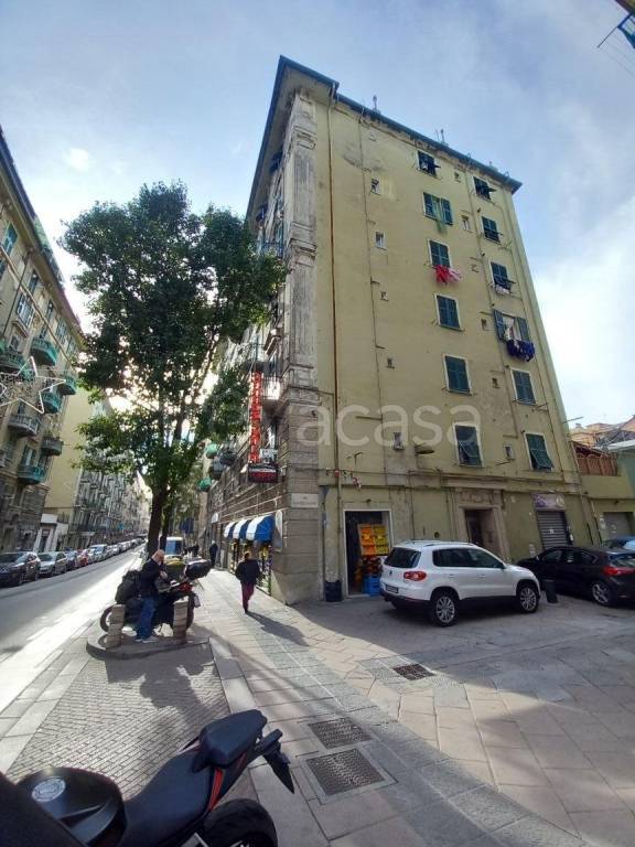 appartamento in vendita a Genova in zona Certosa