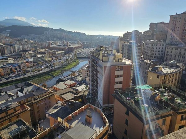appartamento in vendita a Genova in zona Marassi