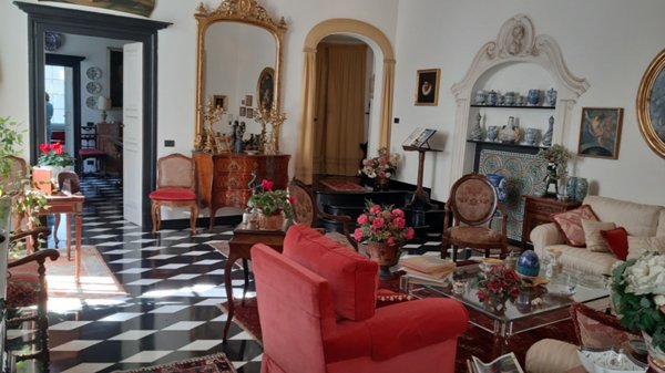 casa indipendente in vendita a Genova
