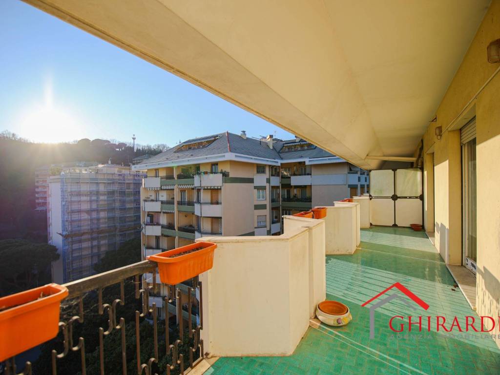 appartamento in vendita a Genova in zona Pegli