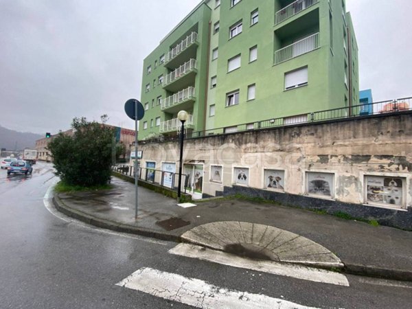 appartamento in vendita a Genova in zona Pontedecimo