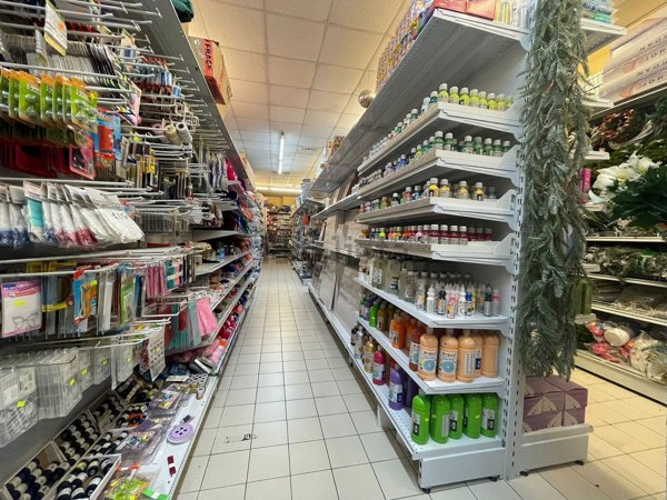 locale commerciale in vendita a Genova in zona San Martino