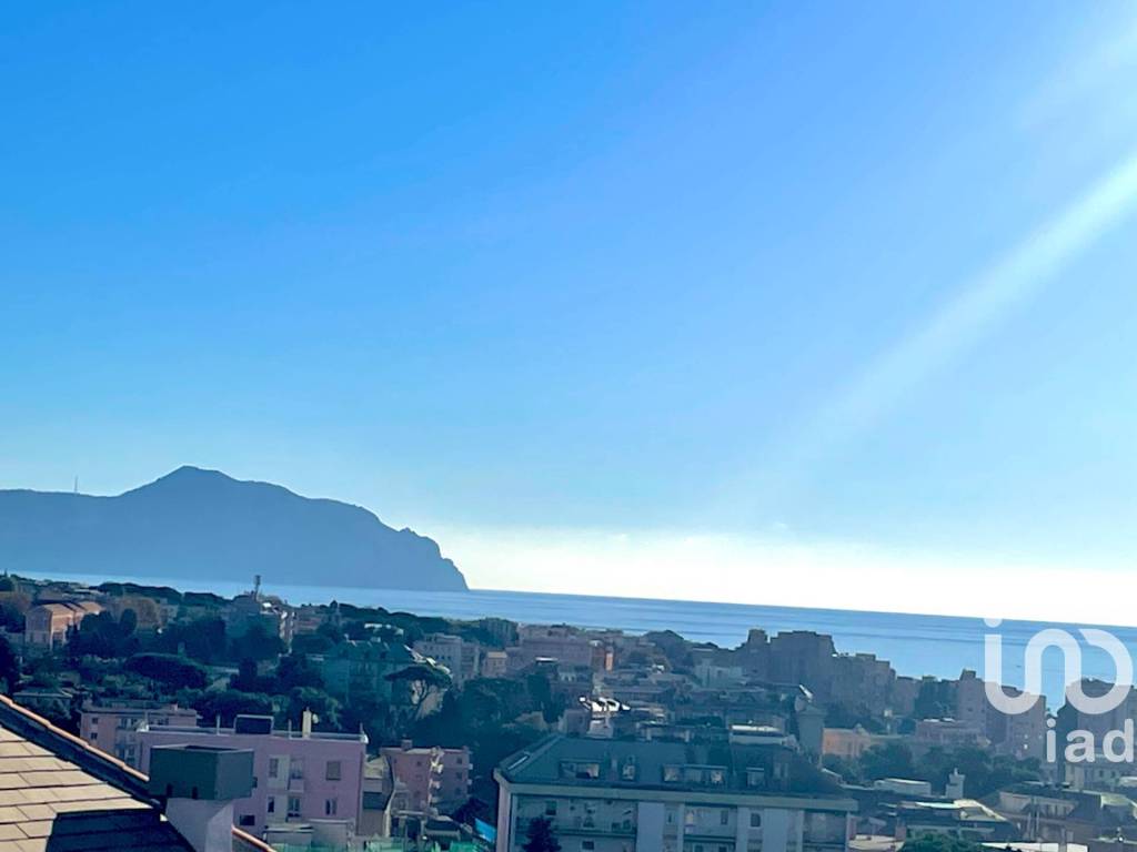 appartamento in vendita a Genova in zona Albaro