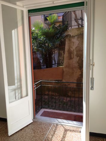 appartamento in vendita a Genova in zona Molassana