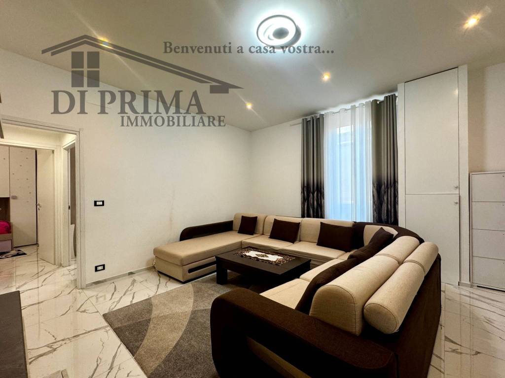 appartamento in vendita a Genova in zona Sestri Ponente