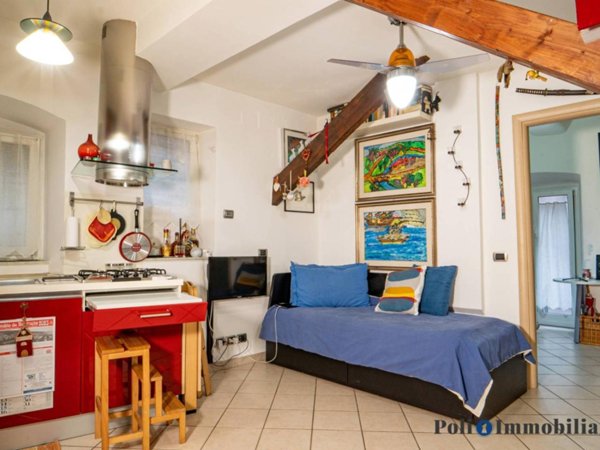 appartamento in vendita a Genova in zona Marassi