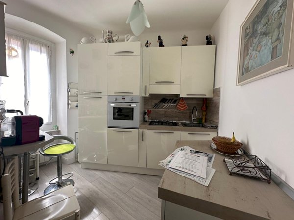 appartamento in vendita a Genova in zona Certosa