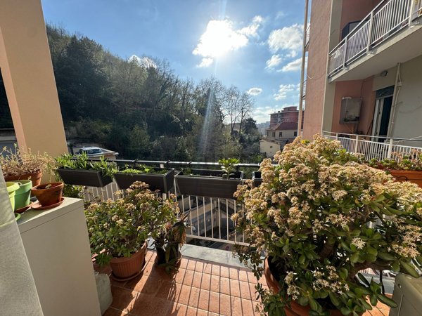 appartamento in vendita a Genova in zona Quezzi