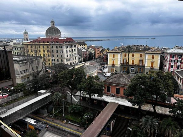 appartamento in vendita a Genova in zona Pegli
