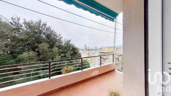 appartamento in vendita a Genova in zona Pegli