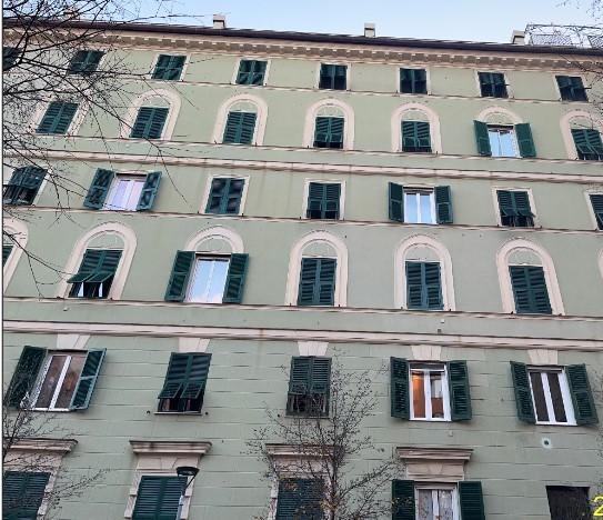 appartamento in vendita a Genova in zona Carignano