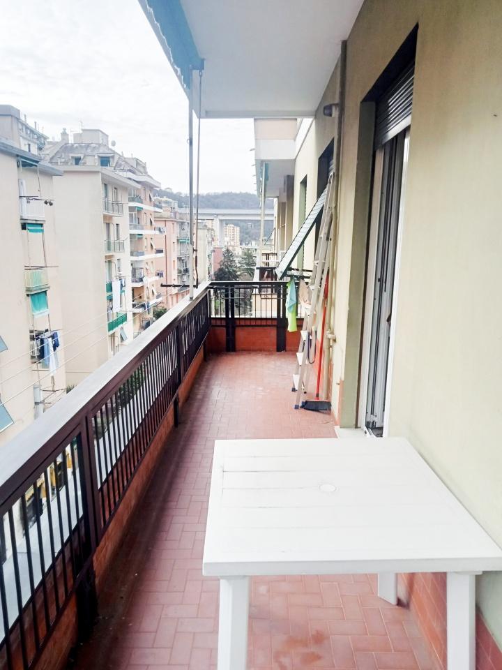 casa indipendente in vendita a Genova in zona Quezzi