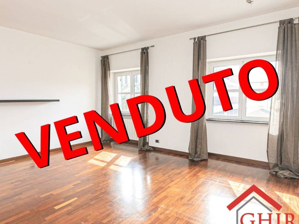 appartamento in vendita a Genova in zona Sestri Ponente