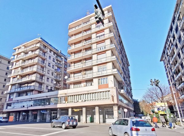 ufficio in vendita a Genova
