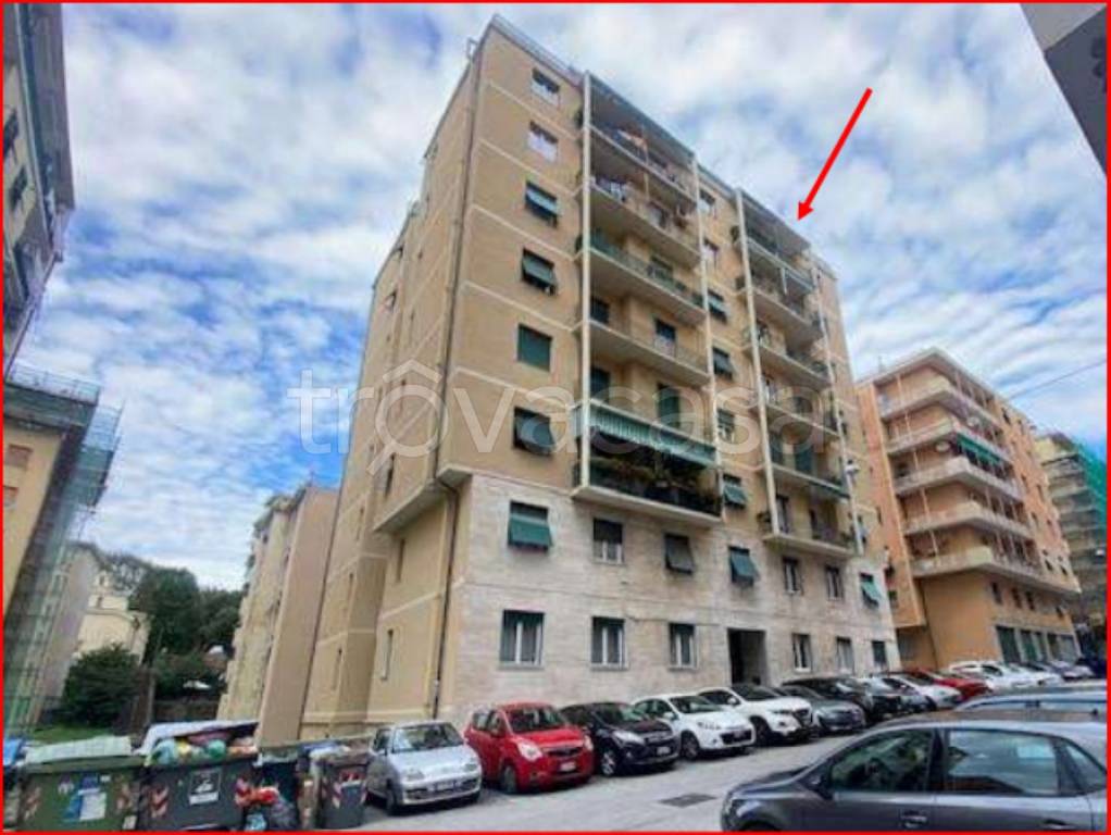 appartamento in vendita a Genova in zona Sestri Ponente