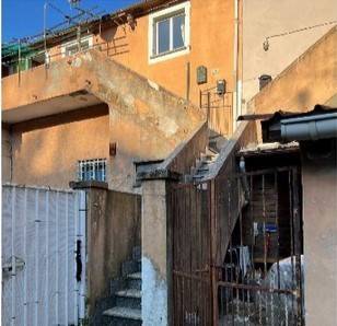 appartamento in vendita a Genova in zona Bolzaneto