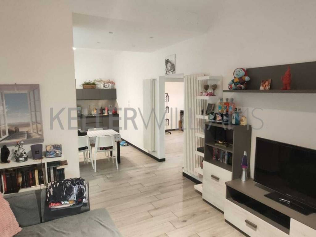 appartamento in vendita a Genova in zona Quezzi
