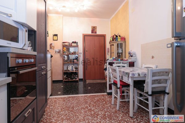 appartamento in vendita a Genova in zona Marassi