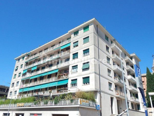 appartamento in vendita a Genova in zona Sturla