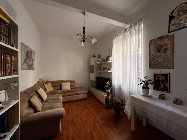 appartamento in vendita a Genova in zona Lagaccio / Granarolo
