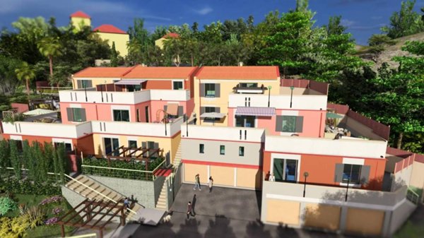 appartamento in vendita a Genova in zona Struppa