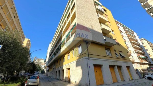appartamento in vendita a Genova in zona Pegli
