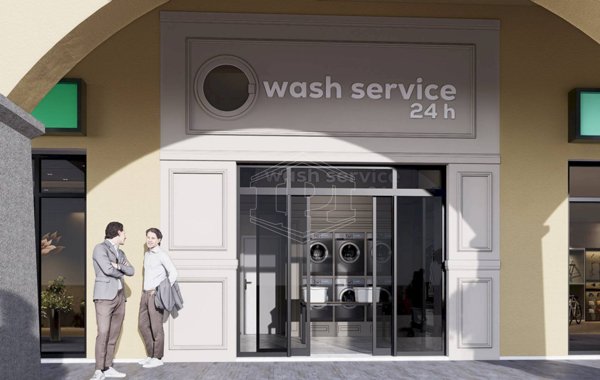 locale commerciale in vendita a Genova in zona Sestri Ponente