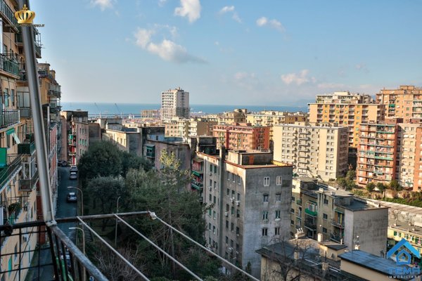 appartamento in vendita a Genova in zona Sampierdarena