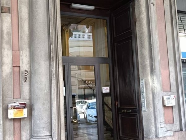 appartamento in vendita a Genova in zona Sampierdarena