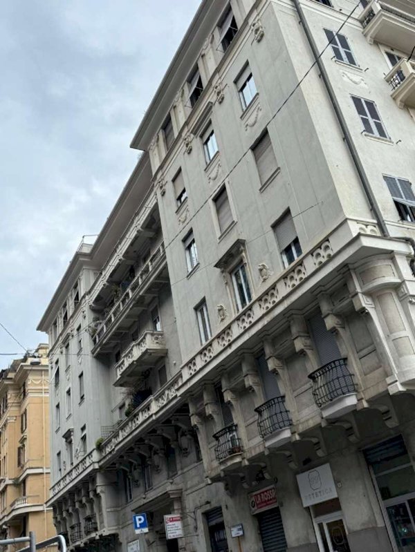 appartamento in vendita a Genova in zona Albaro